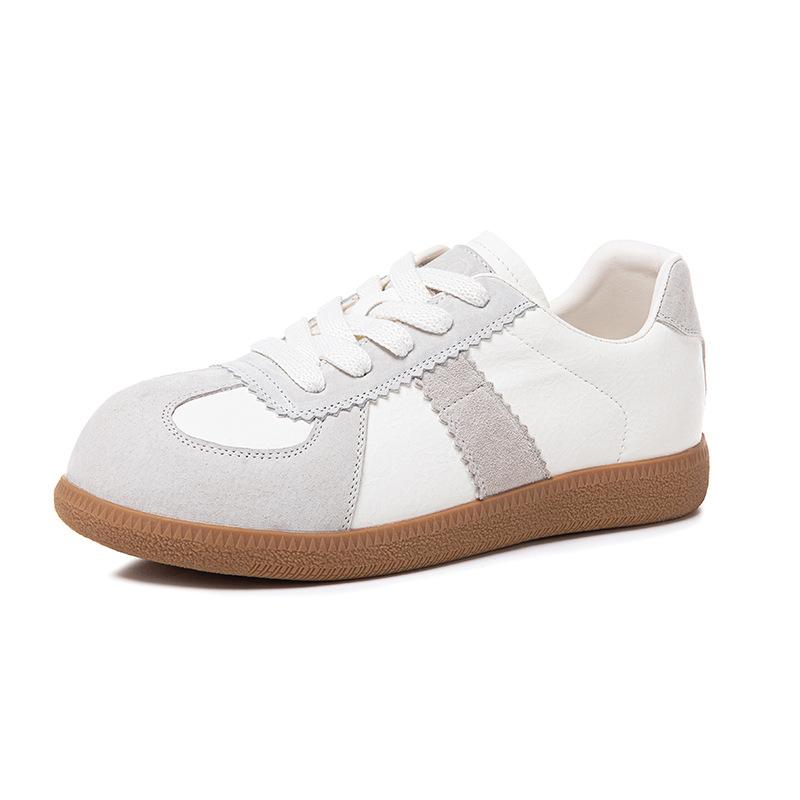 

Leather retro women s spring new soft-soled lace-up casual sports board shoes trendy versatile little white shoes 40 бежевий