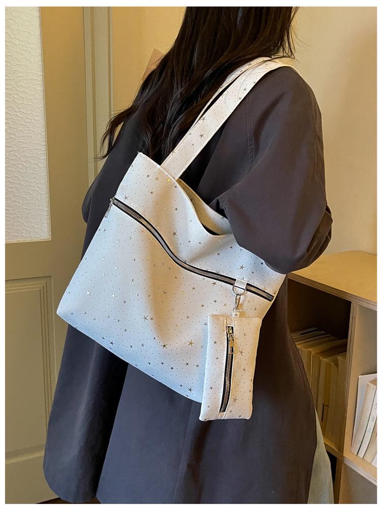 2026 Summer Women's Large Capacity Textured Tote Shoulder Bag