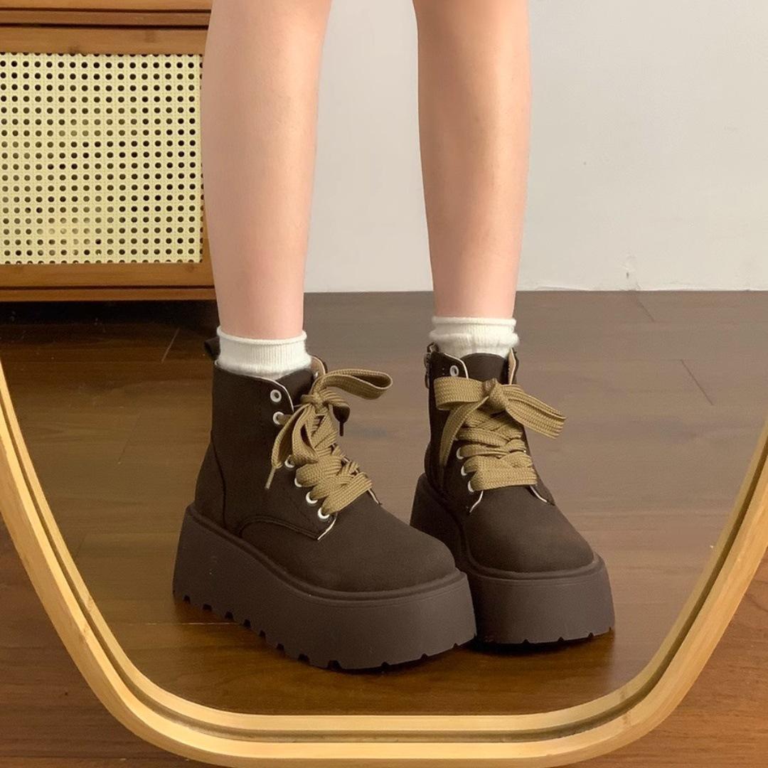 

2025 new spring and summer small man heightened platform Martin boots women s British style retro lace-up short boots 40 темно-коричневого