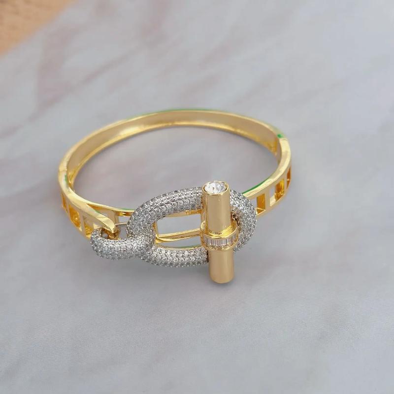 1 neues wasserdichtes Zirkonia OT Schnalle Armband Edelstahl Armband Matt Schmuck Geschenk