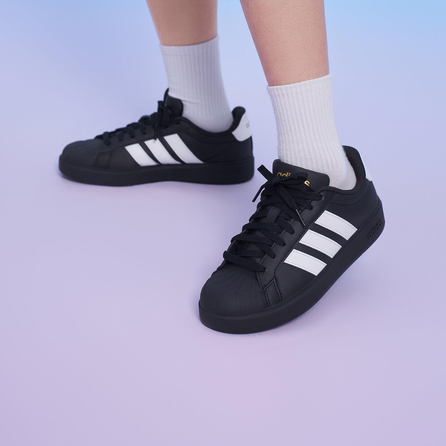 Adidas Street Talk Low top Kids Skateboarding Shoes Black White Teena 35.5