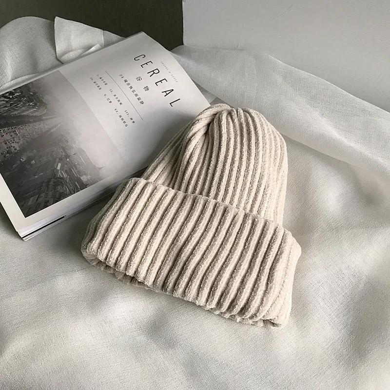 Autumn Winter Fashion Classic Beanie Hats Women Thicker Fur Pom Ball Knitted Cap Girls Fleece-lined Warm Pullover Skullies