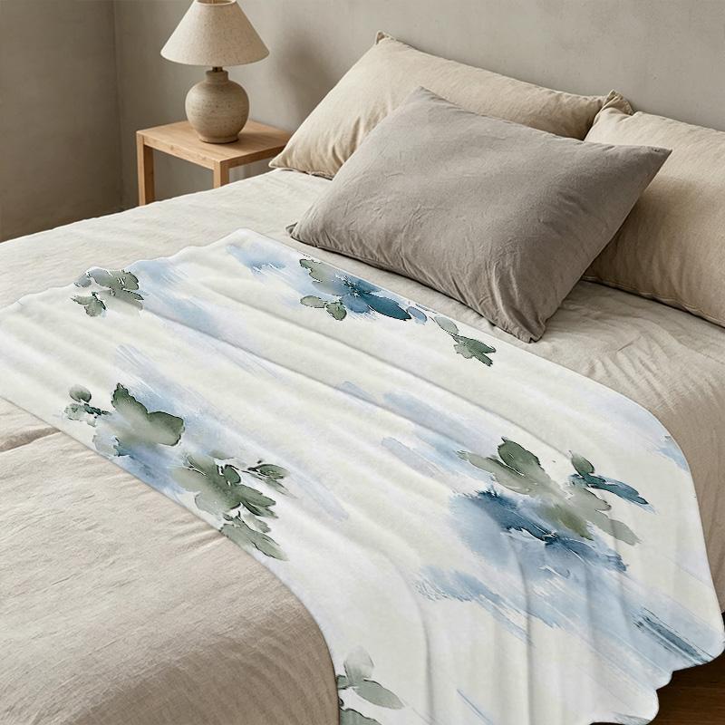 Soft Thick Flannel Blanket, Floral Pattern - Skin-Friendly & Warm, Ideal for Home, Guest Room, Single Use, Christmas & Halloween Decor & Use