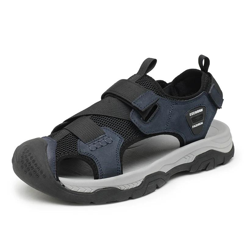 Sapatos de Couro Casuais da Moda Masculina Verão Novo Calçado Masculino Luxo Vazado Sandálias Masculinas Nova Moda Chinelos de Praia Sapatos Masculinos para Exterior