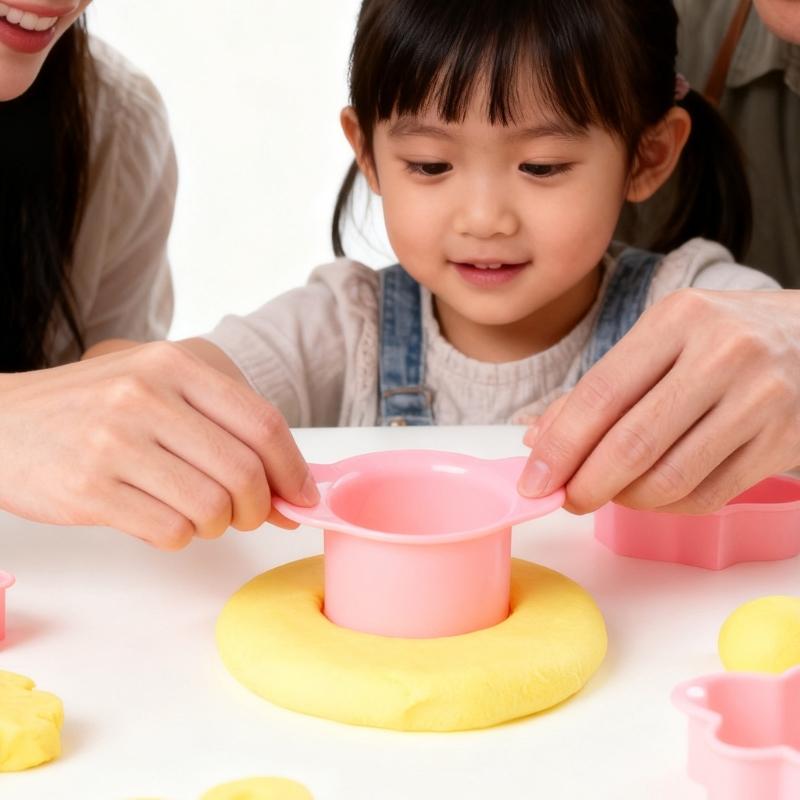 Ensemble de Moules de Cuisson Coupeur et Pousseur de Boules à Gâteau avec Plateau Outil de Cuisine Polyvalent pour la Préparation de Desserts et la Pâtisserie Familiale