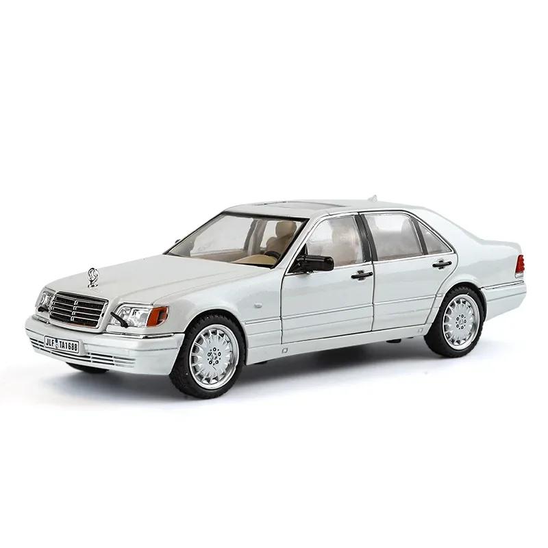 1:24 Mercedes-Benz W140 320SEL Mașină Clasică Model Mașină din Aliaj Sunet și Lumină Pull Back Jucărie pentru Copii Colecționabile Cadou de Ziua de Naștere C335