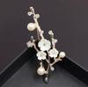 Handmade Plum Blossom Brooches Pins Women Vintage Pearl Brooch Clothing Accessories for Bouquet Wedding Party Jewelry