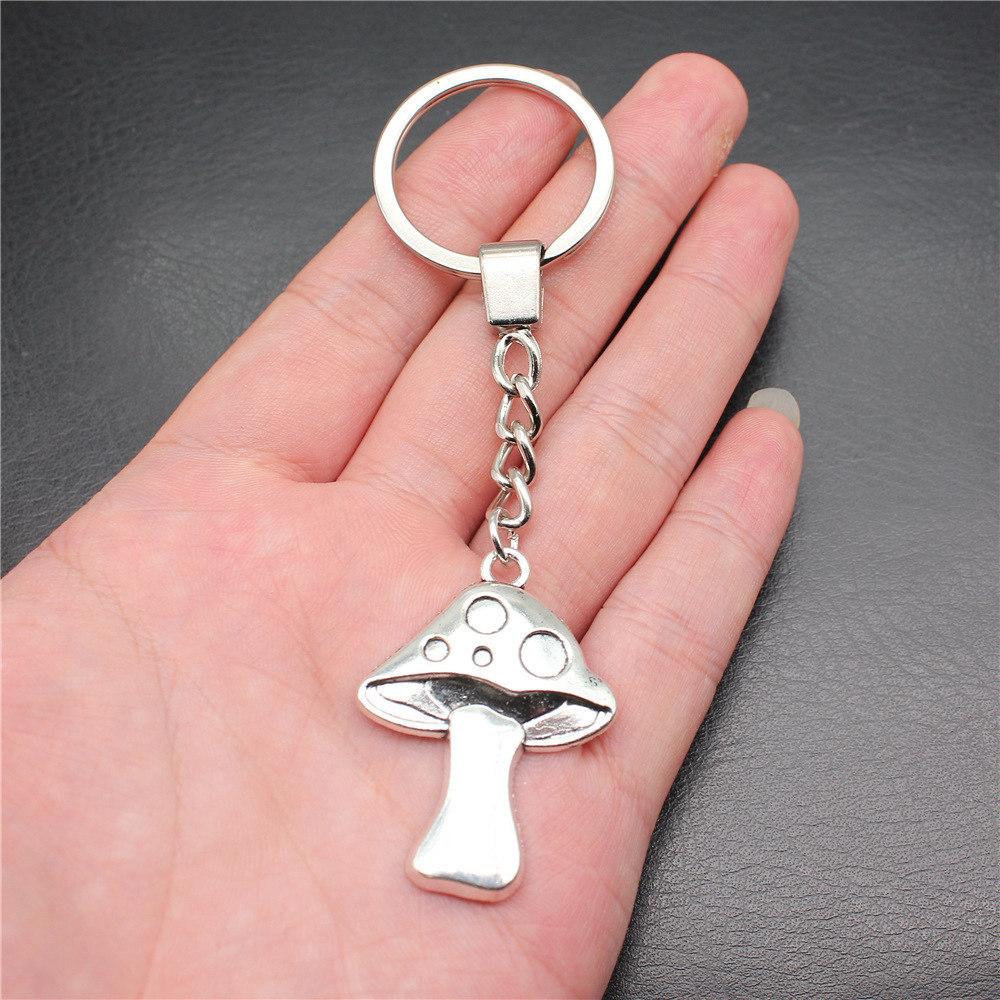 Tree of Life Nature Growth Pendant Antique Bronze Metal Keychain Trendy Gift for Nature Lovers