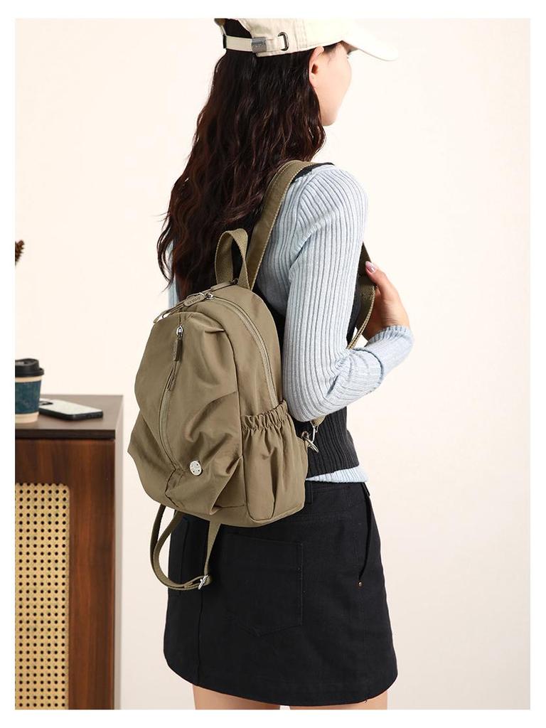 Pleated Lightweight Women's Multifunctional Backpack with Chest Bag – Minimalist and Versatile Design