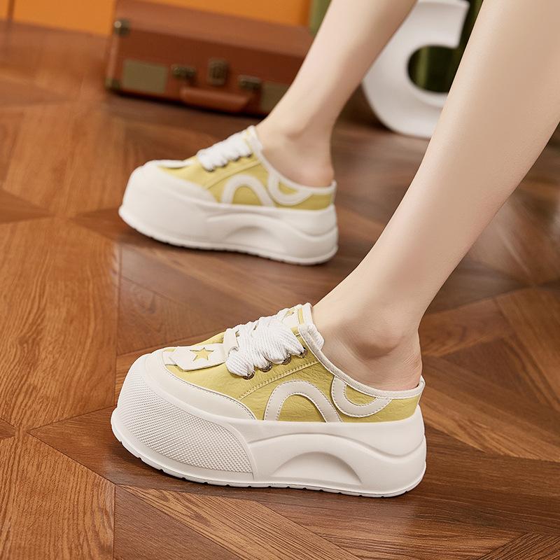 Platform slippers women's summer outer wear sandals 2025 new inner height increase women's shoes casual versatile bag head half drag white shoes