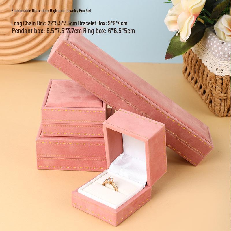 Elegant Velvet Jewelry Box for Rings, Pendants, Bracelets & Bangles