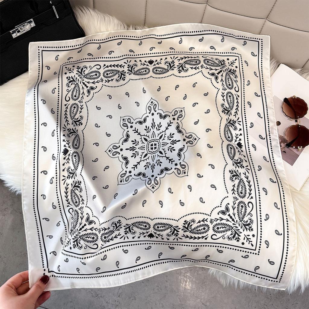 Fashion Square Fashion Foreign Style Small Silk Scarf Women'S Headband Decorative Scarf Dual-Purpose Small Square Scarf New Scarf