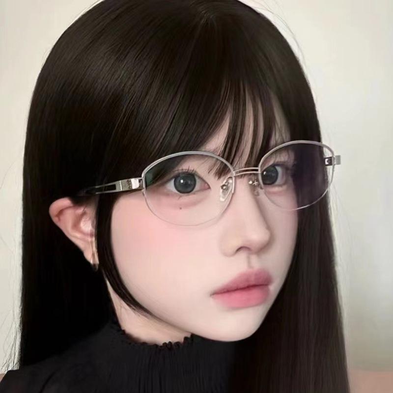 High-End Oval Gold Wire Eyeglass Frames for Women - Stylish Prescription-Ready