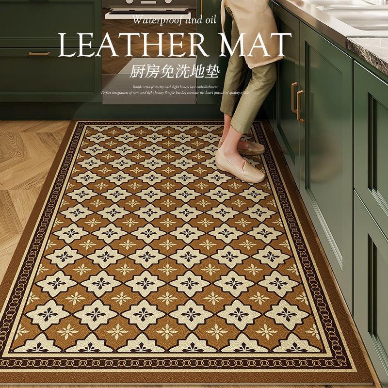 Simple Kitchen Floor Mat Water Absorbent and Anti-Slip with Vintage Style and Durable Silica Gel Rug for Home Decoration