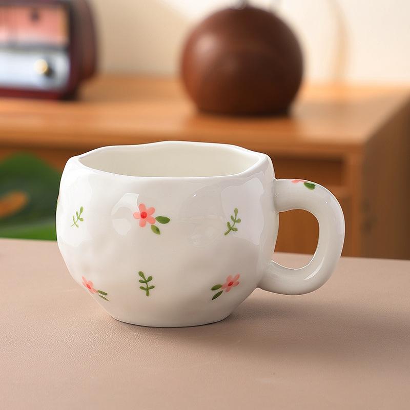 Koreanischer Ins-Wind handgepresste Liebe Keramik-Kaffeetasse, Nachmittagstee handbemalte Blumentasse hochwertiger Wasserbecher