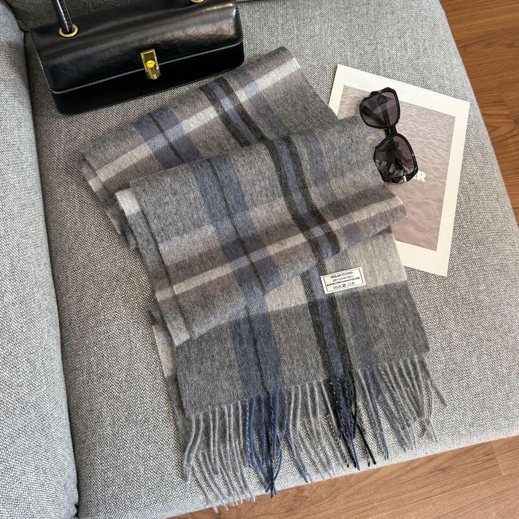 2025 Unisex 100% Wool Scarf: Versatile and Warm for Autumn & Winter