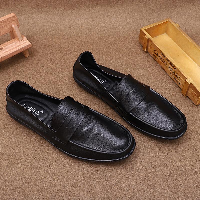 

2025 Новые мужские туфли-бобы на мягкой подошве, удобные, в корейском стиле, трендовые, с одинарным носком, из слоеной кожи, кожаные туфли для повседневной носки для мужчин 37