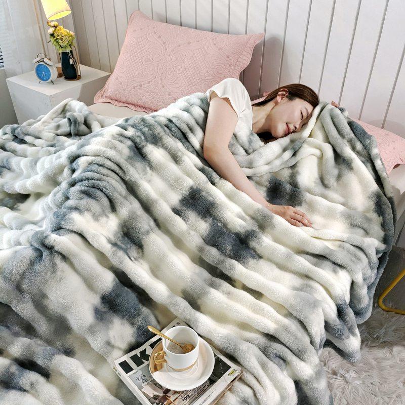 Tuscany Bubble Fleece Blanket Faux Rabbit Fur Double-Sided Thick Warm for Couch Nap Bed