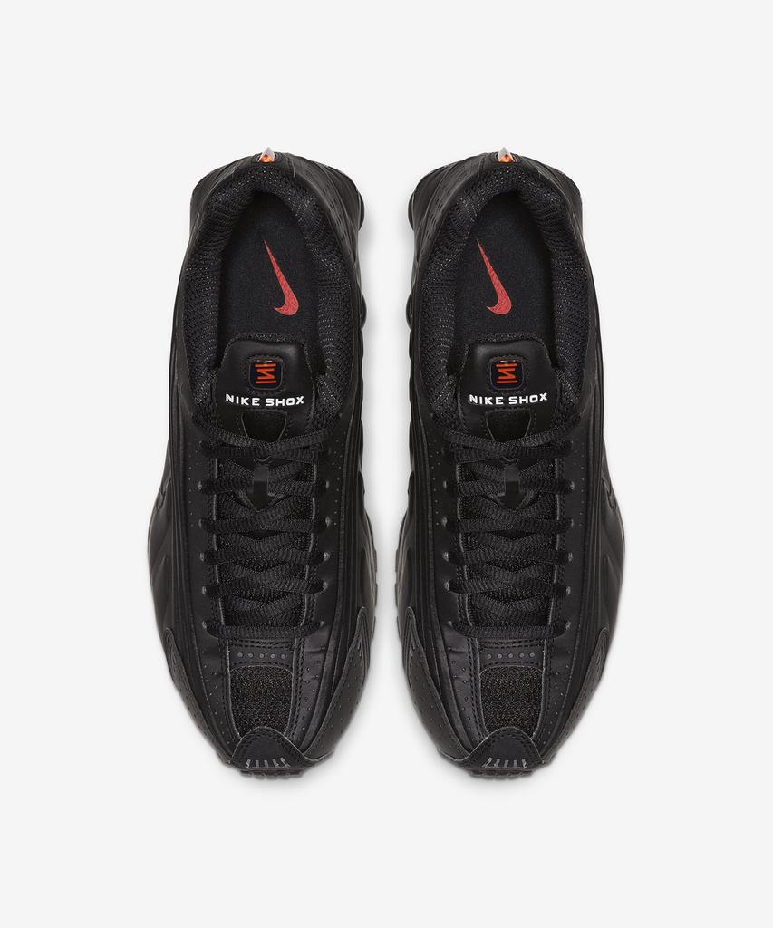 Nike Shox R4 W - Black:Max Orange:Black / Ar3565-004