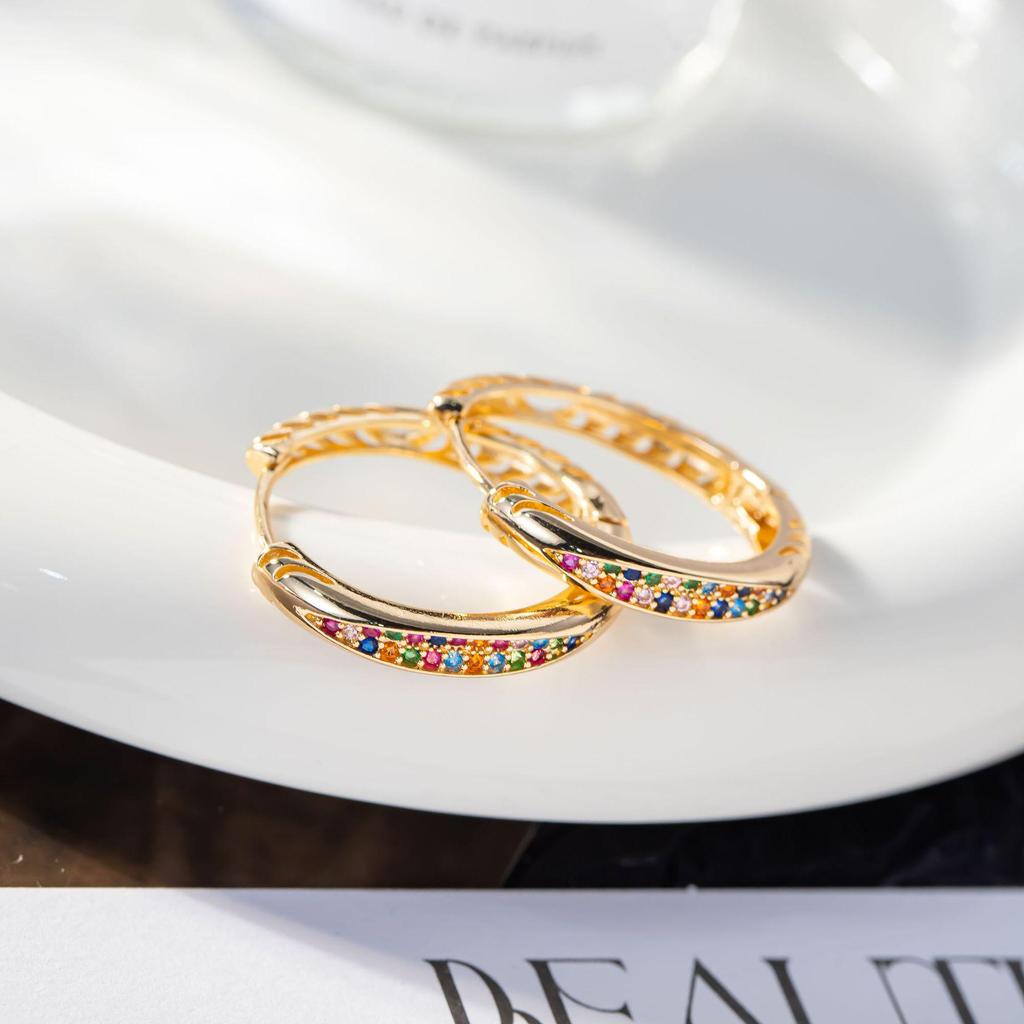 Korean Style Retro Colored Diamond Ear Cuffs - Light Luxury Women's Accessories