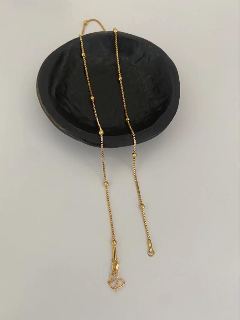 24K Gold Electroplated Sunflower Titanium Steel Necklace with Starry Beads and M-Clasp Design