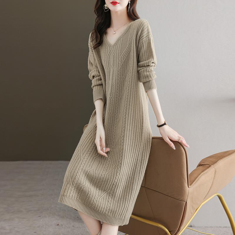 

Autumn and winter knitted dress women s long knee twist lazy sweater skirt fashion V-neck with coat and skirt inside average size
