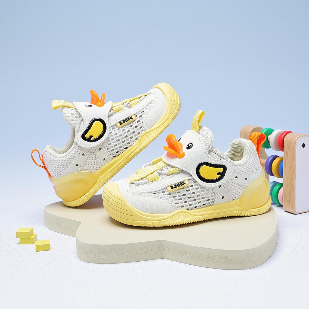 B. Duck Children's Mesh Shoes