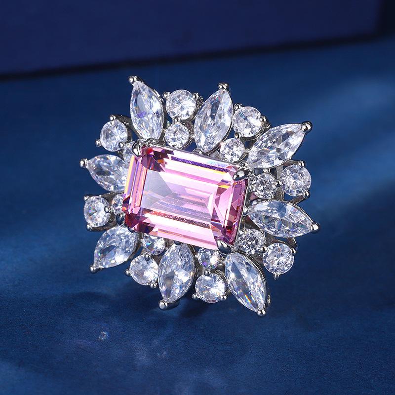 Jewelry Copper Bottom Gold-Plated Simulation Color Treasure Square Temperament Luxury Ring Heroine Stone 10 * 14