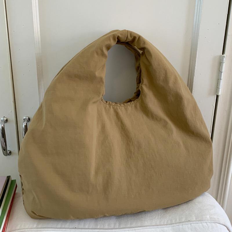 Lazy Wind Women's Shoulder Bag Retro Simple Literary Underarm Bag Femininity Commuter Women Tote Bag