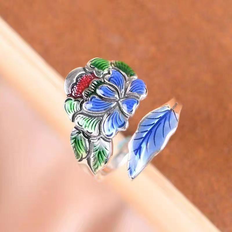 Retro Chinese Peony Flower Ring: Adjustable Prosperity & Luck for Women