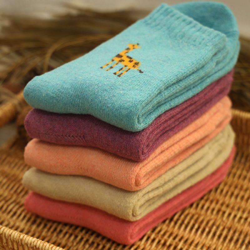 

5 пар мягких женских носков с мультяшным принтом, чулки до середины икры 5 pairs