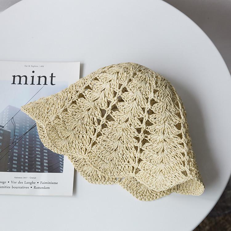 Women's Hollow Hat 2025 New Folding Woven Straw Hat Beach Hat Women's Sunscreen Small Fresh Sun Hat