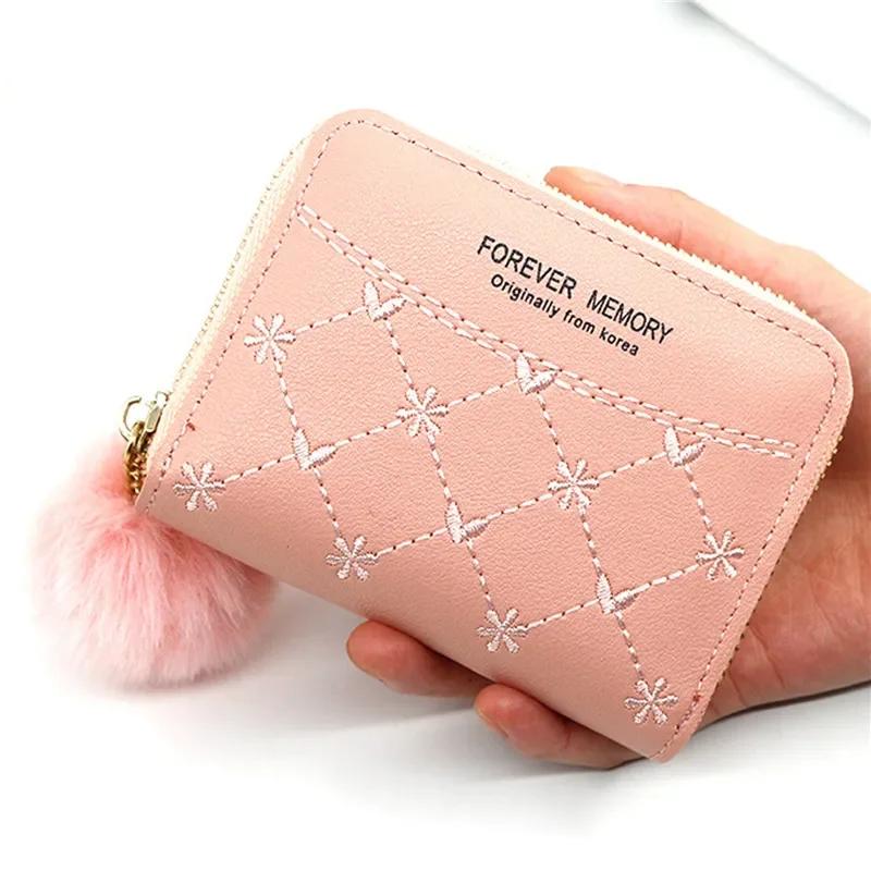 

Новый вышитый кошелек для женщин, женские кошельки для монет, комочек волос с кисточкой из искусственной кожи на молнии, держатель для кредитных карт, клатч, сумка для денег, карман розовый