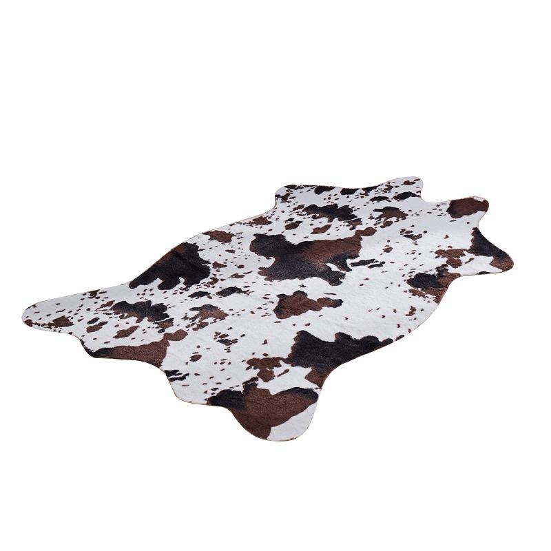 Plush Carpet for Living Room, Home Use, Bedside Cartoon Blanket Showcase Cow Print Bay Window Rug