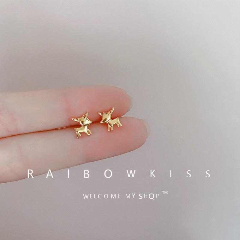 925 Silber Nadeln Gold Farbe Einfach Klein Schmetterling Steckerohrringe für Damen Hypoallergen Tägliches Tragen Ohr Mädchen Piercing Geschenke