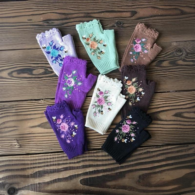 Cute Vintage Embroidery Knitted Gloves Bee Half Finger Fingerless Gloves Korean Style Warm Winter Wool Gloves Outdoor