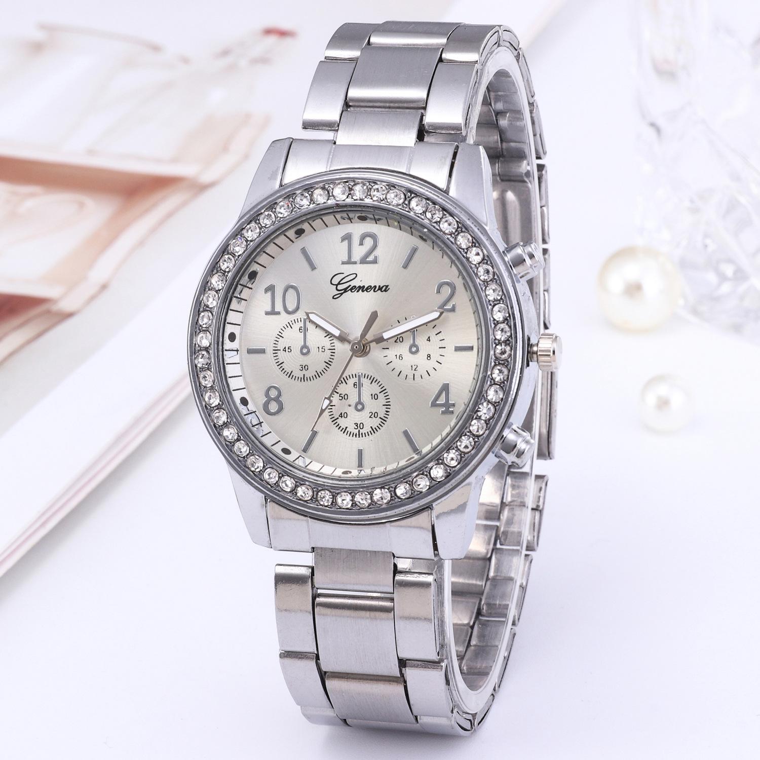 

Geneva Diamond-Set Three-Eye Six-Hand Fashion Steel Band Unisex Watches серебряный