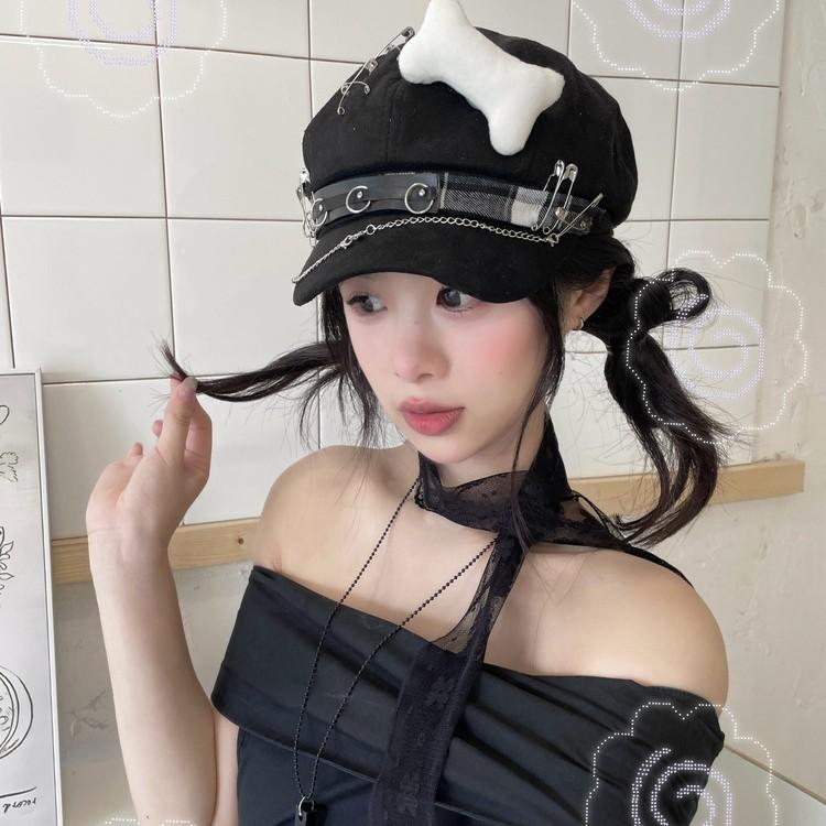 y2k original design sense puppy bone octagonal hat new Japanese literary and artistic women spring and autumn versatile show small face