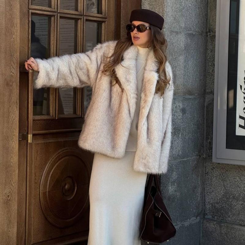 Short Faux Fur Coat Women Warm Winter Top Influencer Style Stand Collar Regular Sleeves