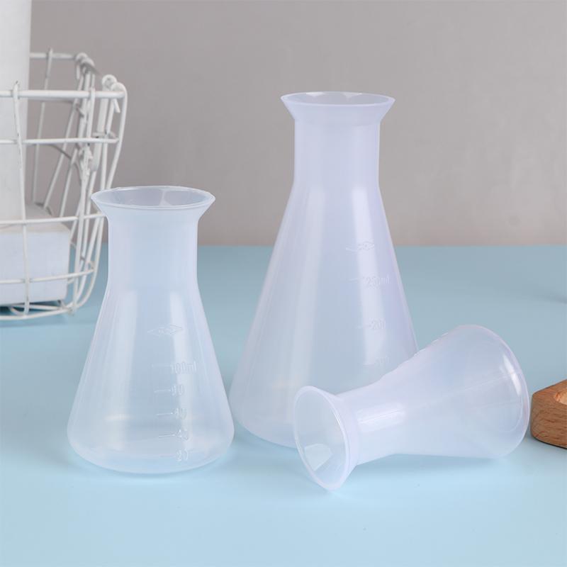 

Оптовая продажа 1 шт. 50/100/250 мл Пластиковая колба Эрленмейера с узким горлом Коническая треугольная колба Химическая лаборатория Аналитический прибор 50ml