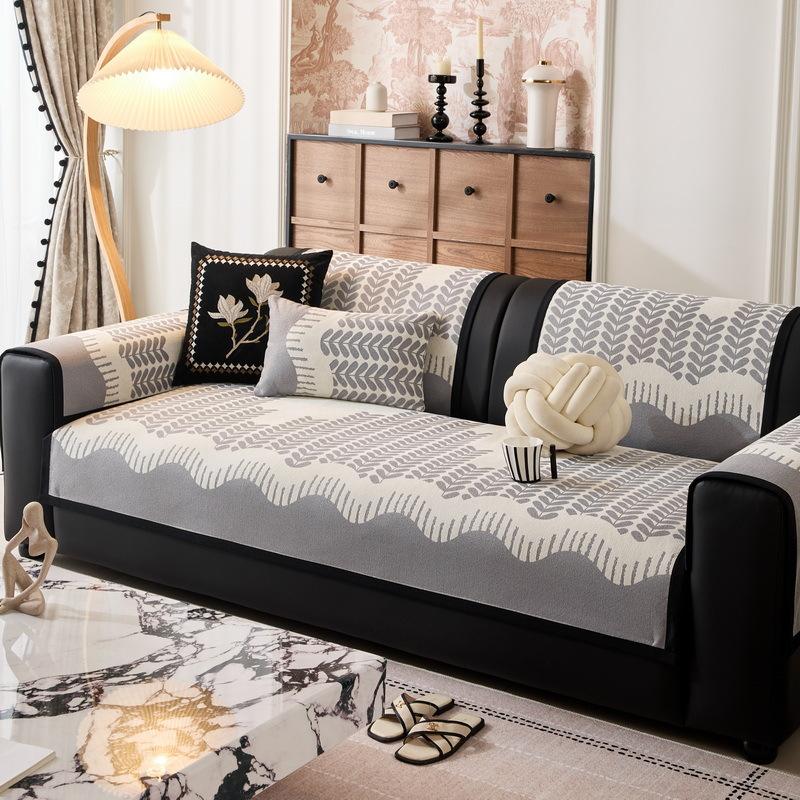 

Thicken Velvet Sofa Slipcover Non-slip Pet Simple Kids Soft Sofa Towel Couch Cushion Cover for Living Room Modern Home Decor 45X45cm pillowcase