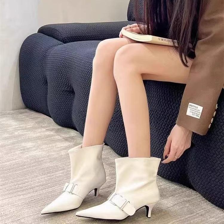 Fashion Best - Selling Black Pointed Toe Kitten Heel Ankle Boots, Women's Metal Buckle Fashion Commute Boots