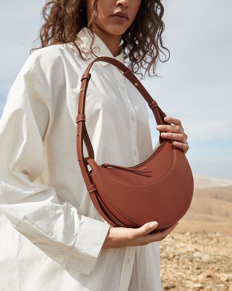 Paris Niche Design Genuine Leather Crescent Saddle Bag - Fashionable Shoulder Messenger Bag