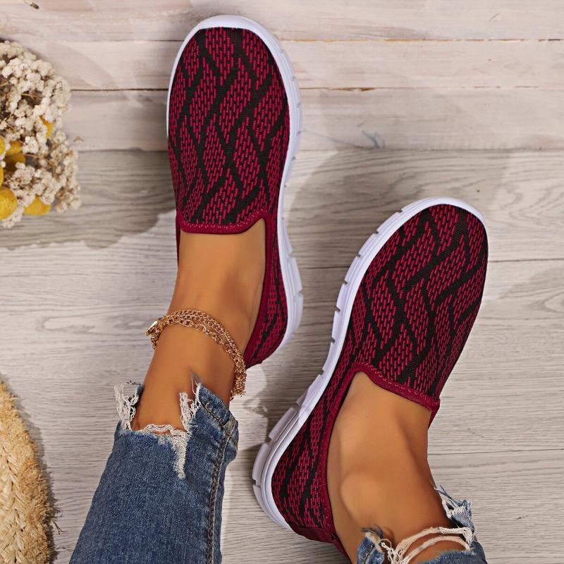 Women's New Summer Solid Casual Shoes Slip-on Flat Shoes Breathable Lightweight Large Size Flying Woven Shoes