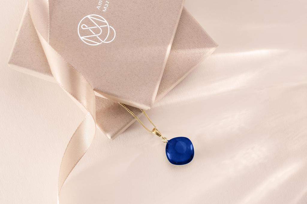By Amber Necklace Pendant Square Type Jewelry Box Silver925 Gold Plated Chain 45cm Lightweight Elegant Jewelry Gift Quality Warranty Card Included