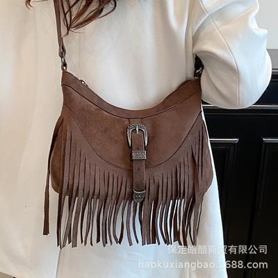 Niche Tassel Underarm Bag Women's 2025 New Popular High-end Fashion Retro Shoulder Bag Commuter Messenger Bag
