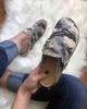 Nuevas zapatillas baotou de tacón medio de corcho de suela gruesa para mujer, talla grande, estampado de leopardo, denim, medio arrastre