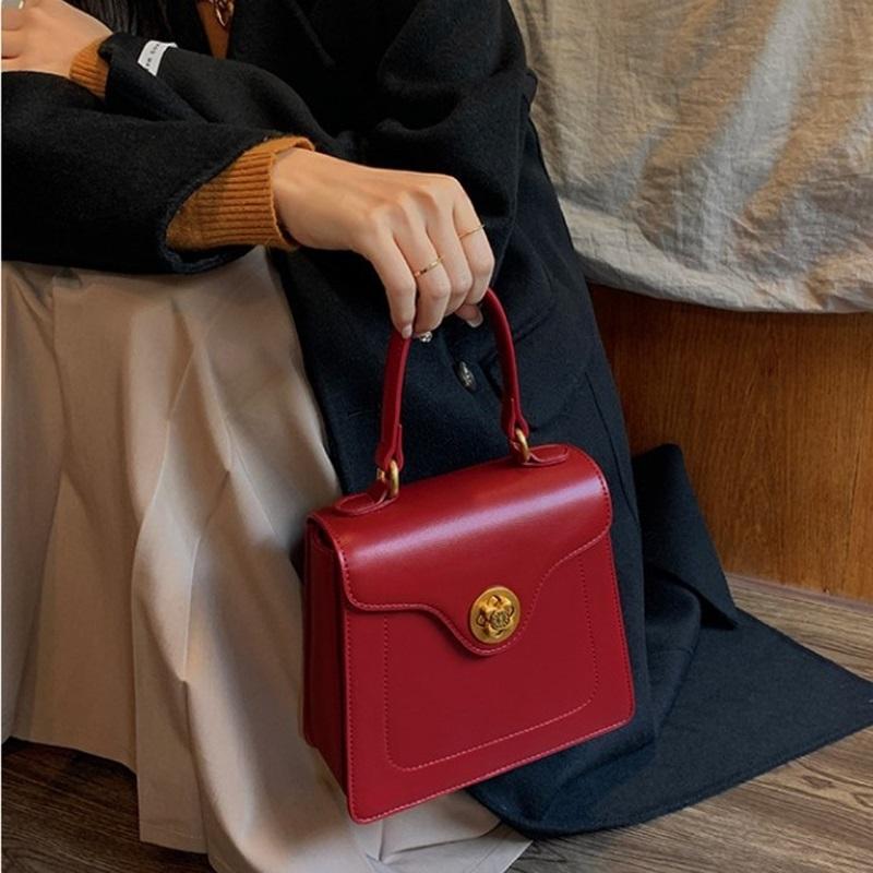 Luxury Red Tote Shoulder Bag for Women Crossbody Bag Purse  High Quality PU Leather Bolsas Female Purse