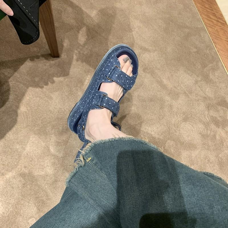 Xiaoxiangfeng summer sports versatile washed denim word with Velcro platform sandals women flat beach shoes