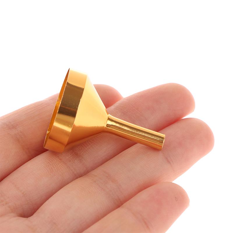 10Pcs Mini Metal/Plastic Aluminum Funnel Small Funnels For Perfume Mini Liquid Essential Oil Funnels Empty Bottle Packing Tools